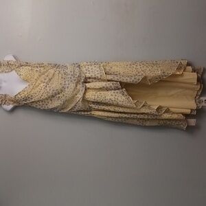 Abercrombie & Fitch size XLT women's maxi butter yellow floral high-low dress.